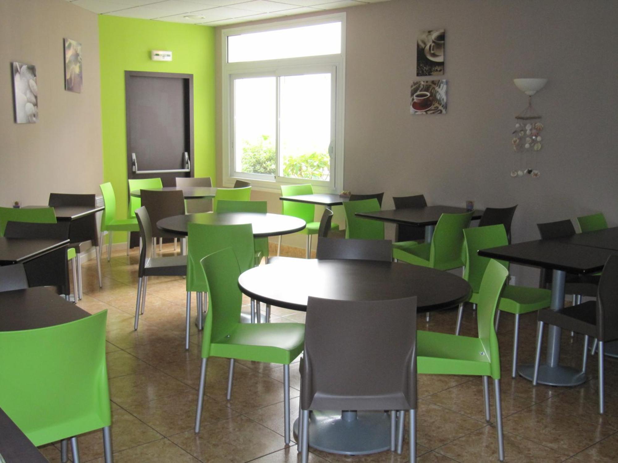 Hotel La Sterne 2*